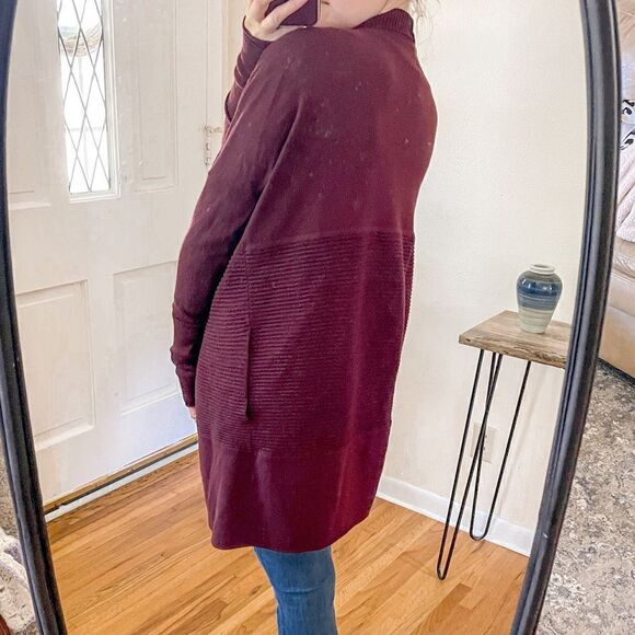 Lululemon Sit In Lotus Wrap Merino Wool In Cassis - Picture 7 of 10